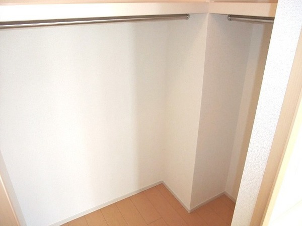 収納　ウォークインクローゼット！