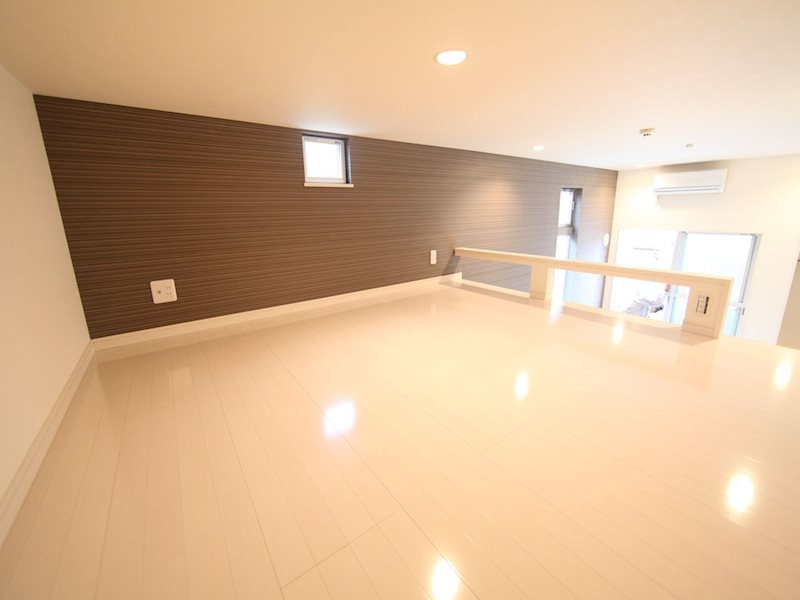 その他部屋・スペース　ロフト5.5帖（収納にも寝室にも使えます）