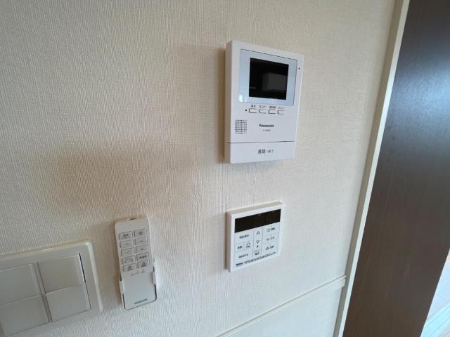 セキュリティ　カメラ付インターホン（イメージ）