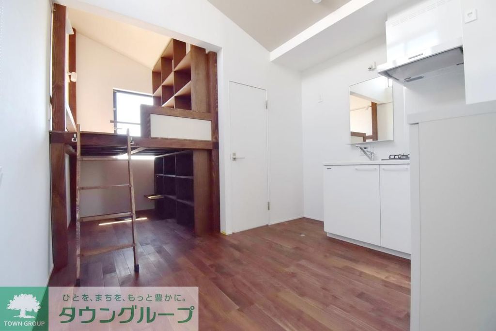 居室・リビング　収納