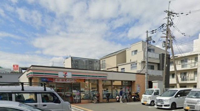 コンビニ　セブンイレブン　豊中千里園1丁目店（コンビニ）まで428m
