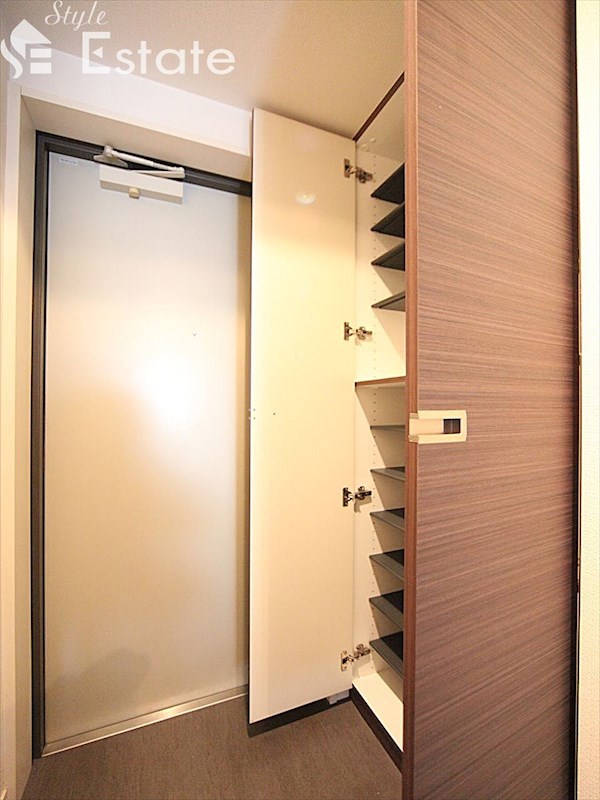 その他設備　シューズボックス