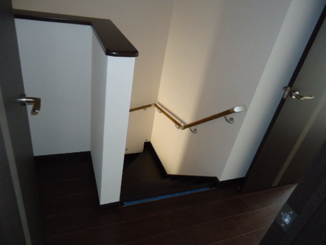 居室・リビング　廊下