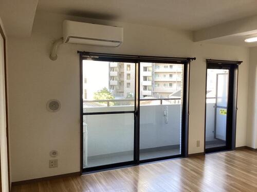 居室・リビング　リビングダイニング