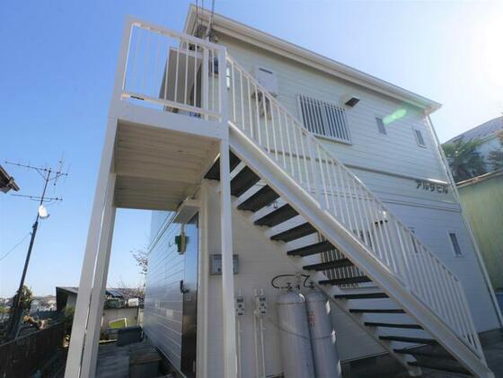 エントランス　日当たり良好