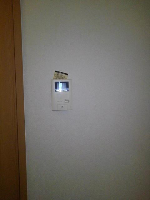 セキュリティ　モニター付きインターホン