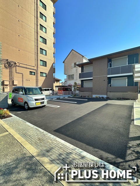 エントランス　安心してお住まい頂くうえで今では欠かせない設備ですね