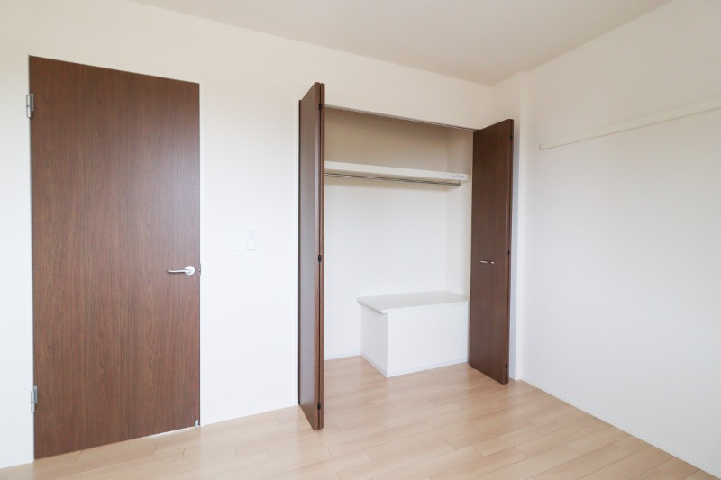 収納　図面と現状に相違がある場合には現状を優先