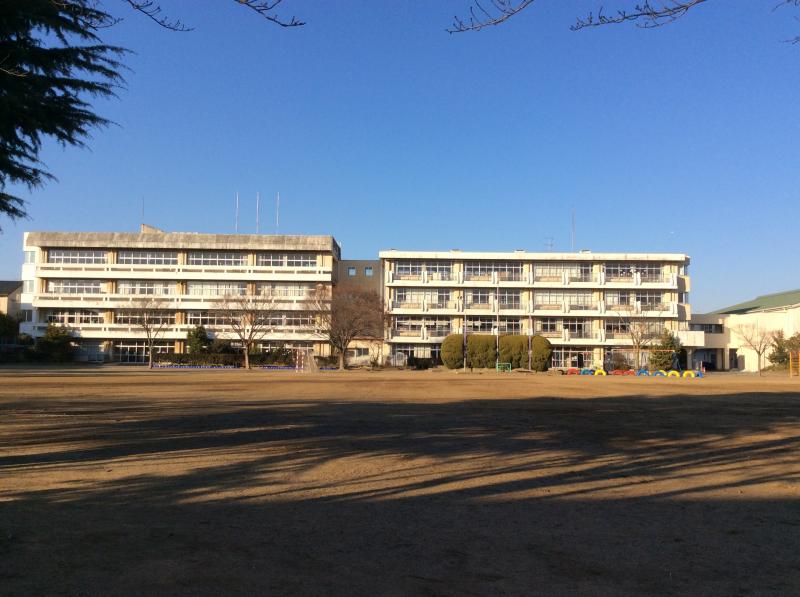 小学校　富里市立日吉台小学校（小学校）まで1251m