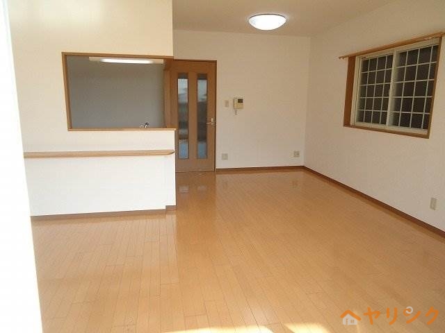 居室・リビング　リビング