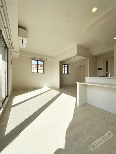 居室・リビング　ネットは無料で利用可能です♪♪