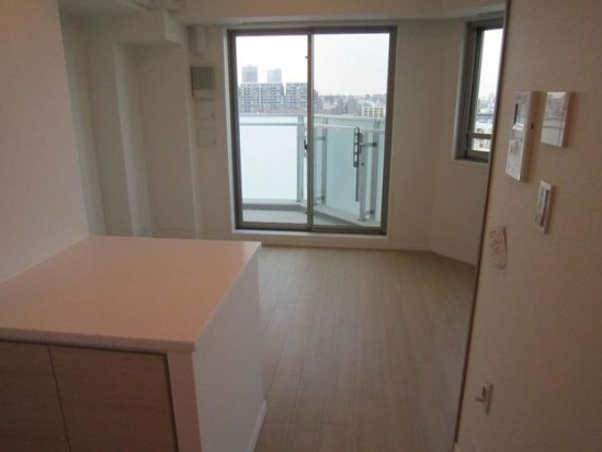 居室・リビング　☆明るい居室☆