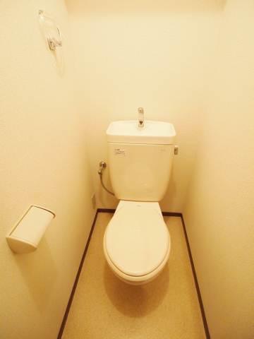 トイレ　独立型のトイレルーム☆（同一仕様写真）
