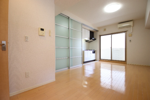 居室・リビング　別室の参考写真です。※現況優先