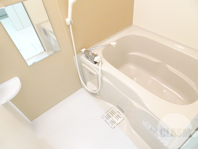 バス・シャワールーム　浴室乾燥機付きバス♪