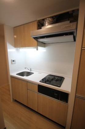 キッチン　【アーバネックス谷町II】お料理しやすいキッチンです