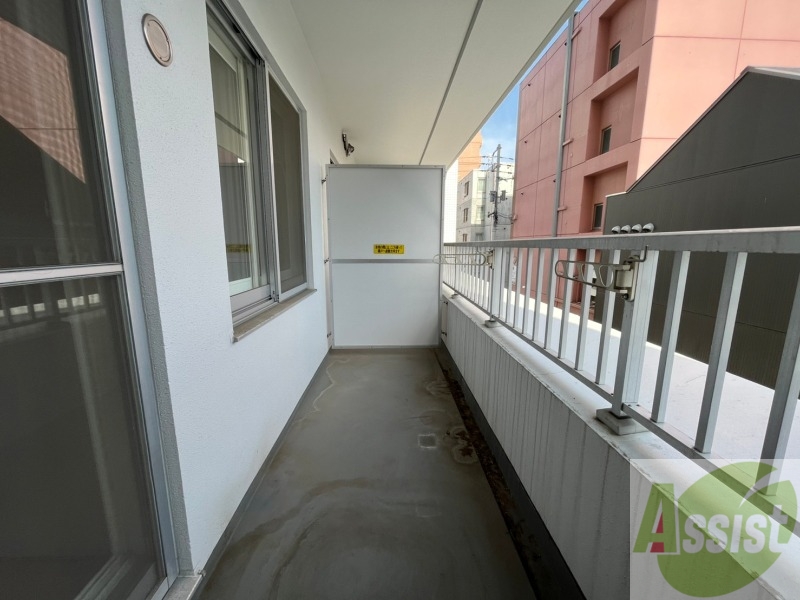 バルコニー　バルコニーが付いていますので一息ついてみてはいかがですか。