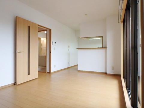 居室・リビング　※写真は他号室です