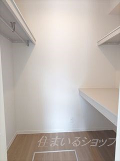 収納　ウォークインクローゼット