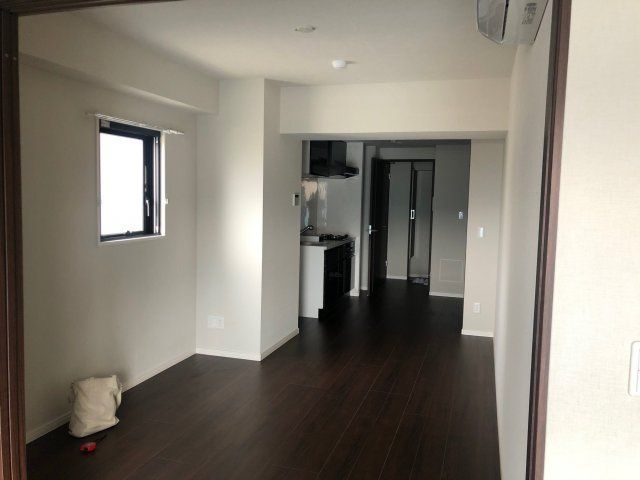 居室・リビング　写真は同タイプ住居です。