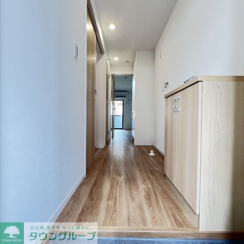 玄関　★お部屋探しは株式会社タウンハウジング東京まで★