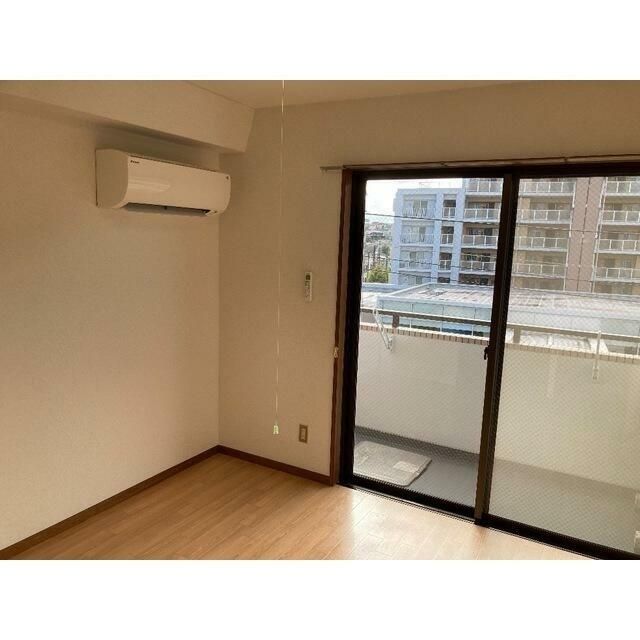 居室・リビング　★お部屋探しは株式会社タウンハウジング東京まで★