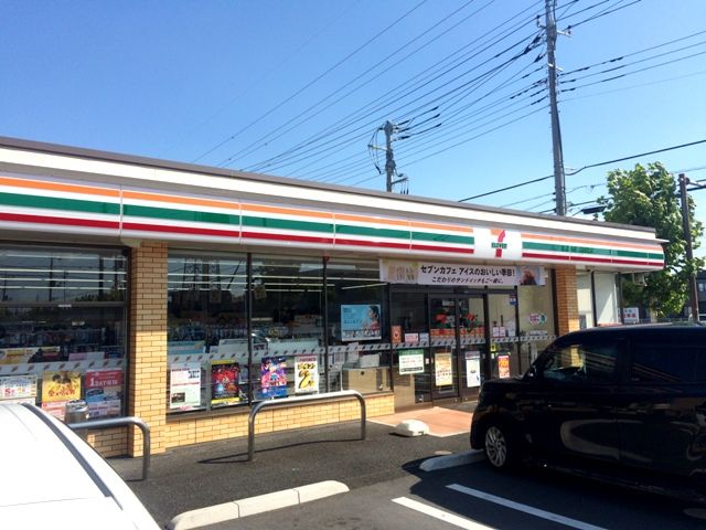 コンビニ　セブン-イレブン八潮新町店（コンビニ）まで72m