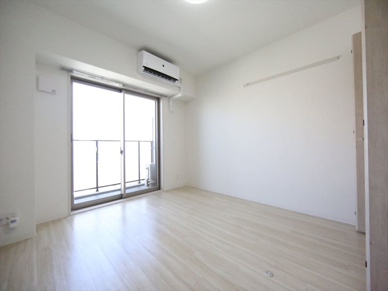 居室・リビング　洋室7.2帖　クローゼット付