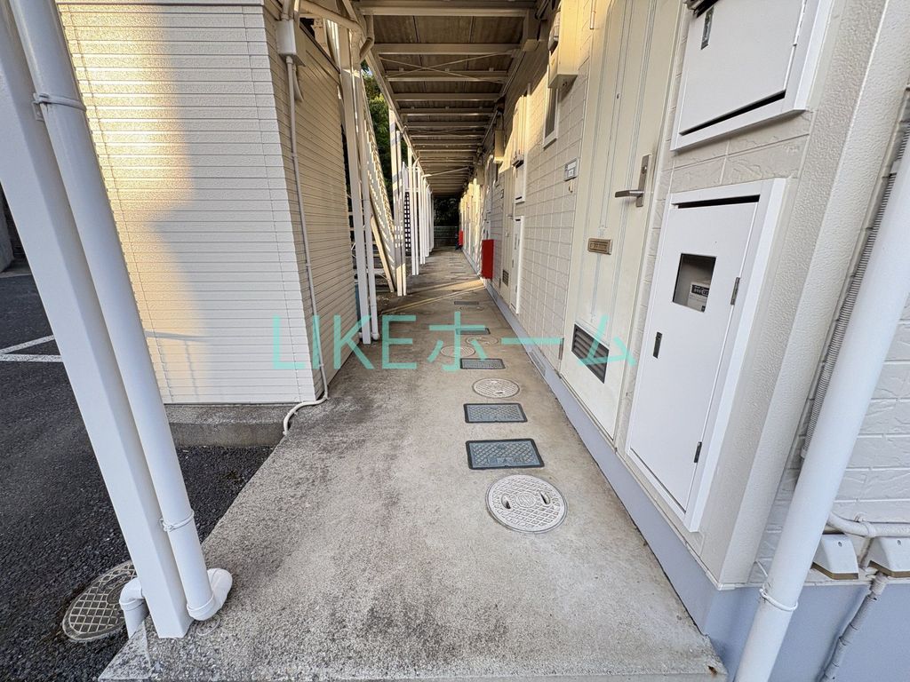 エントランス　庭