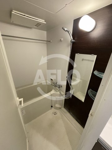 バス・シャワールーム　ハビテ靭センターコート　浴室