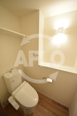 トイレ　RJR堺筋本町タワー　温水洗浄便座