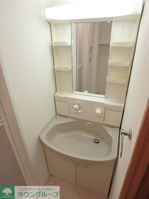 洗面設備　独立洗面化粧台