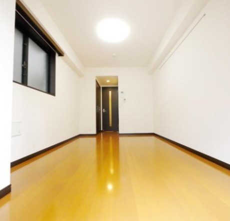 居室・リビング　☆明るい洋室☆