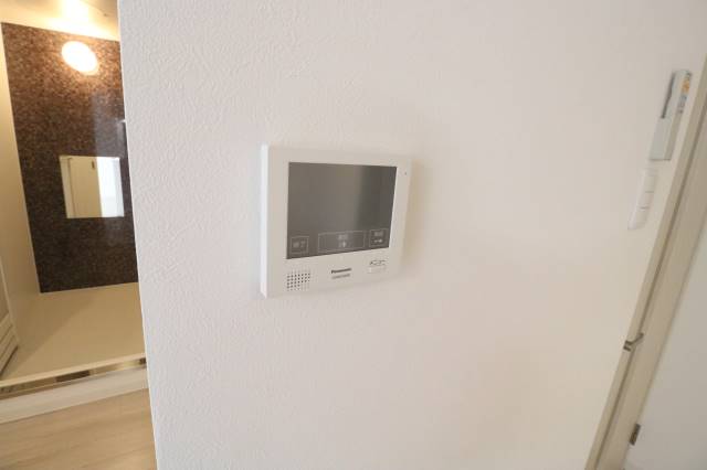 セキュリティ　安心のモニターフォン♪