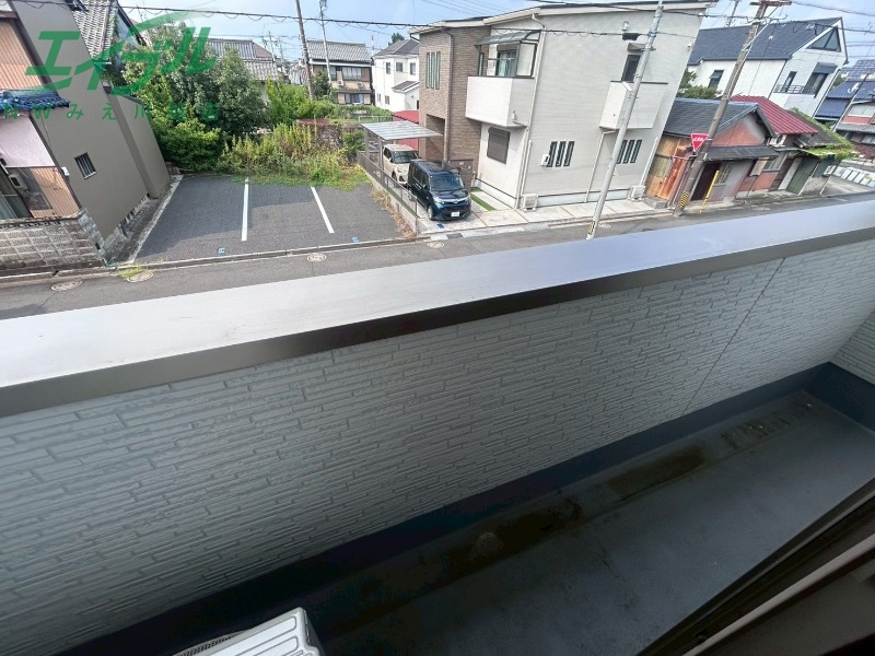 バルコニー　別部屋反転画像参考