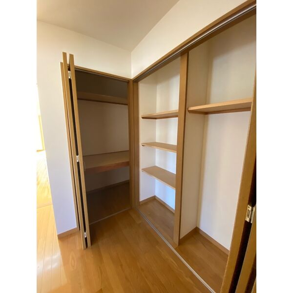 収納　※別室の参考写真の為、現況優先です。