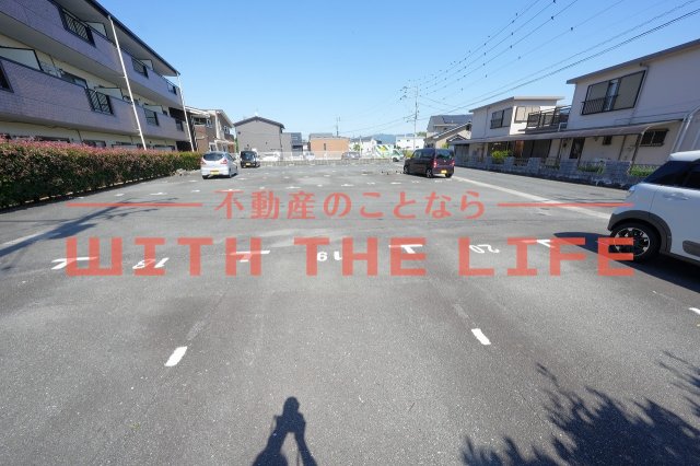 駐車場　駐車場があります