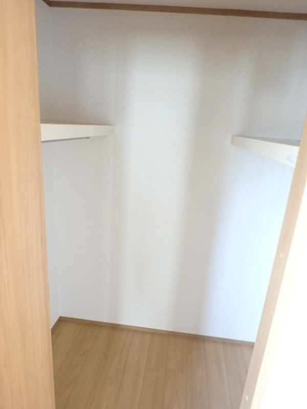 収納　図面と現状に相違がある場合には現状を優先