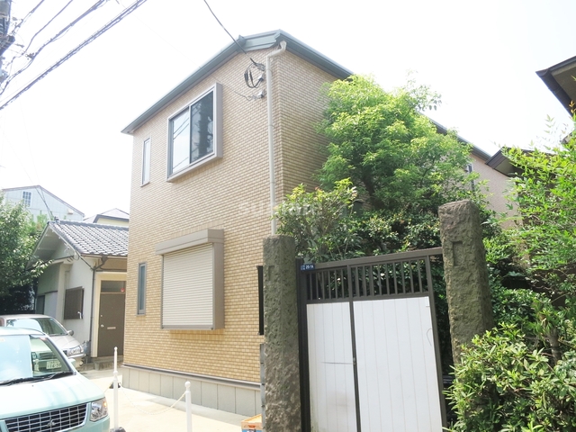 建物外観　閑静な住宅街の中の物件です