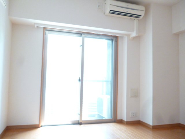 居室・リビング　居室※別部屋参考写真