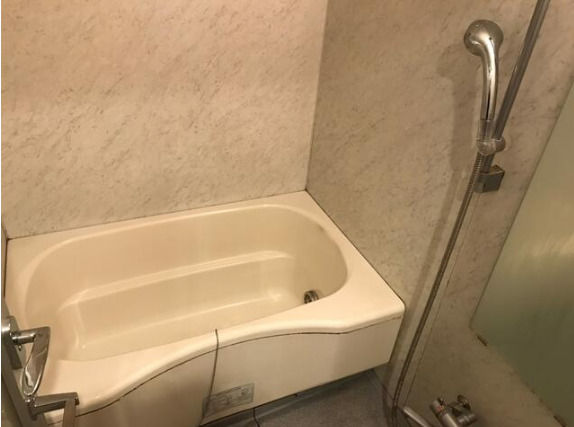 バス・シャワールーム　※別部屋参考写真