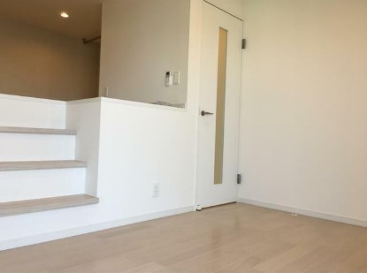 居室・リビング　別部屋参考写真となります