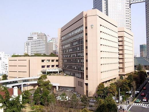 病院　（財）聖路加国際病院（病院）まで674m