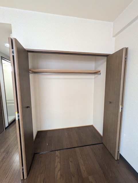 収納　※クリーニング前の写真です