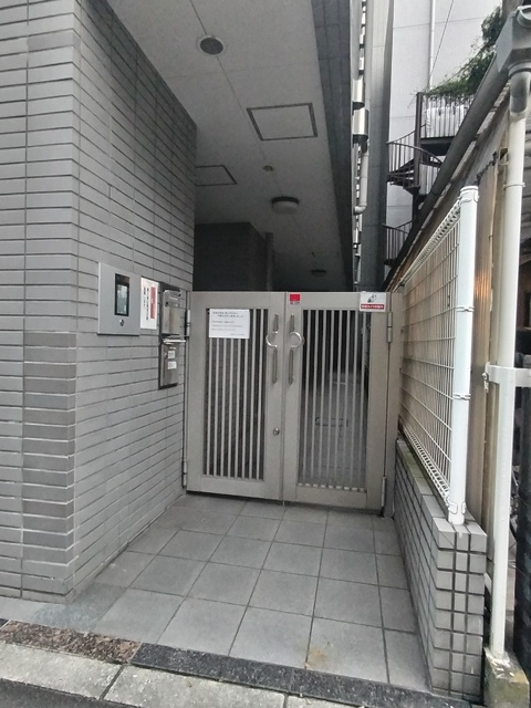 エントランス　１Ｆ部分　エントランス