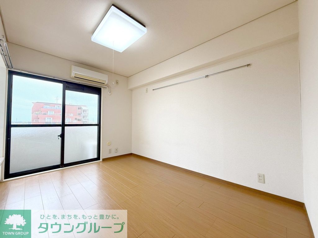 その他部屋・スペース　フローリング