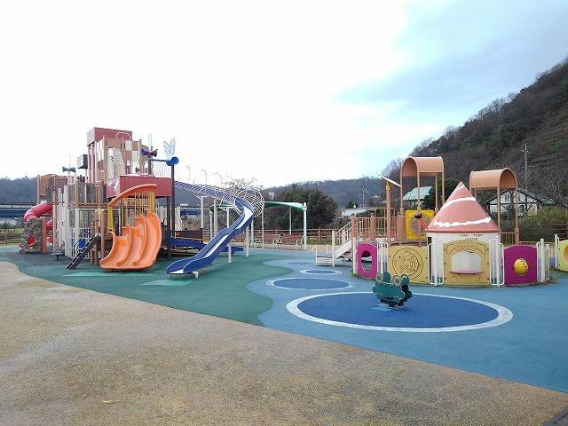 公園　重箱公園（公園）まで1000m