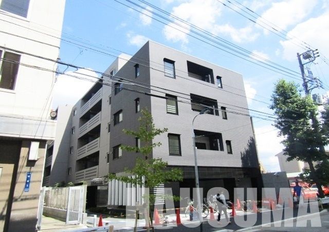 建物外観　鉄筋コンクリート造り