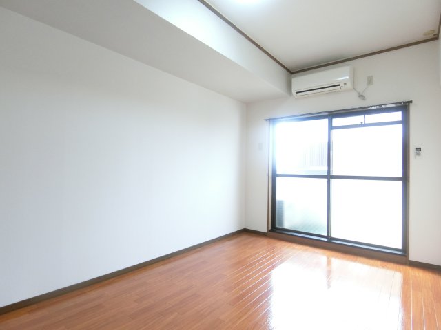 居室・リビング　イメージ307号室の写真
