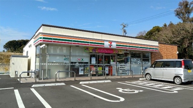 コンビニ　セブンイレブン宮崎矢の先町店（コンビニ）まで512m